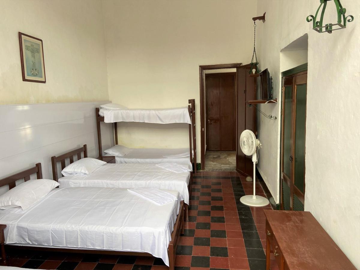 Hotel Casa Antigua Buga Habitación foto