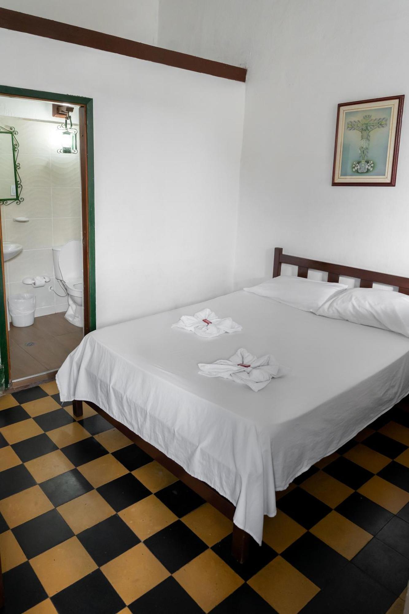 Hotel Casa Antigua Buga Habitación foto